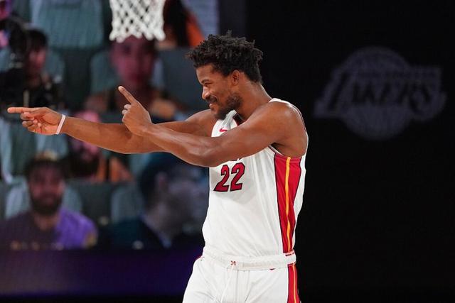 天空体育：阿莫林可能周日就带曼联对阵切尔西